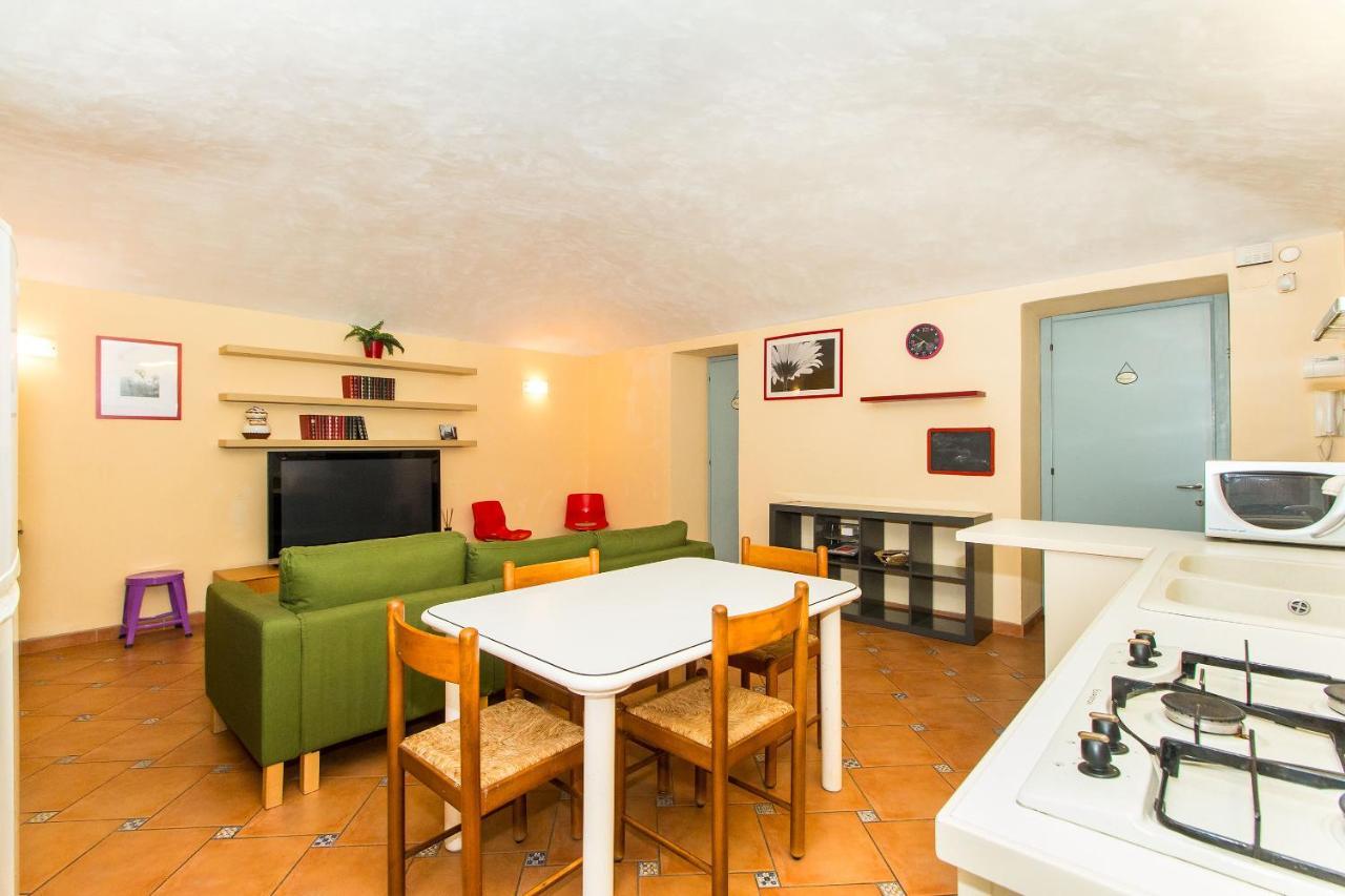 Porta Nuova Central Flat With Balcony Turín Exterior foto